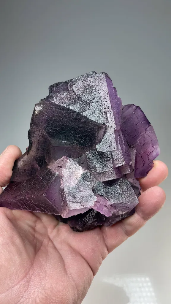 Fluorite - image 2