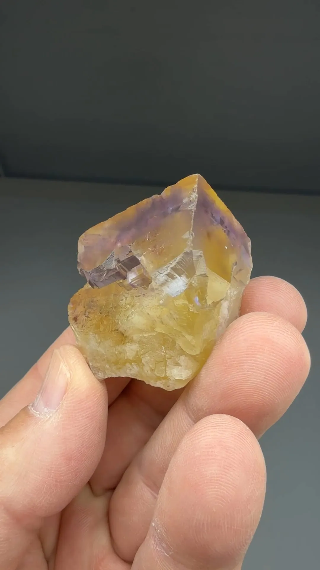 Fluorite - image 2