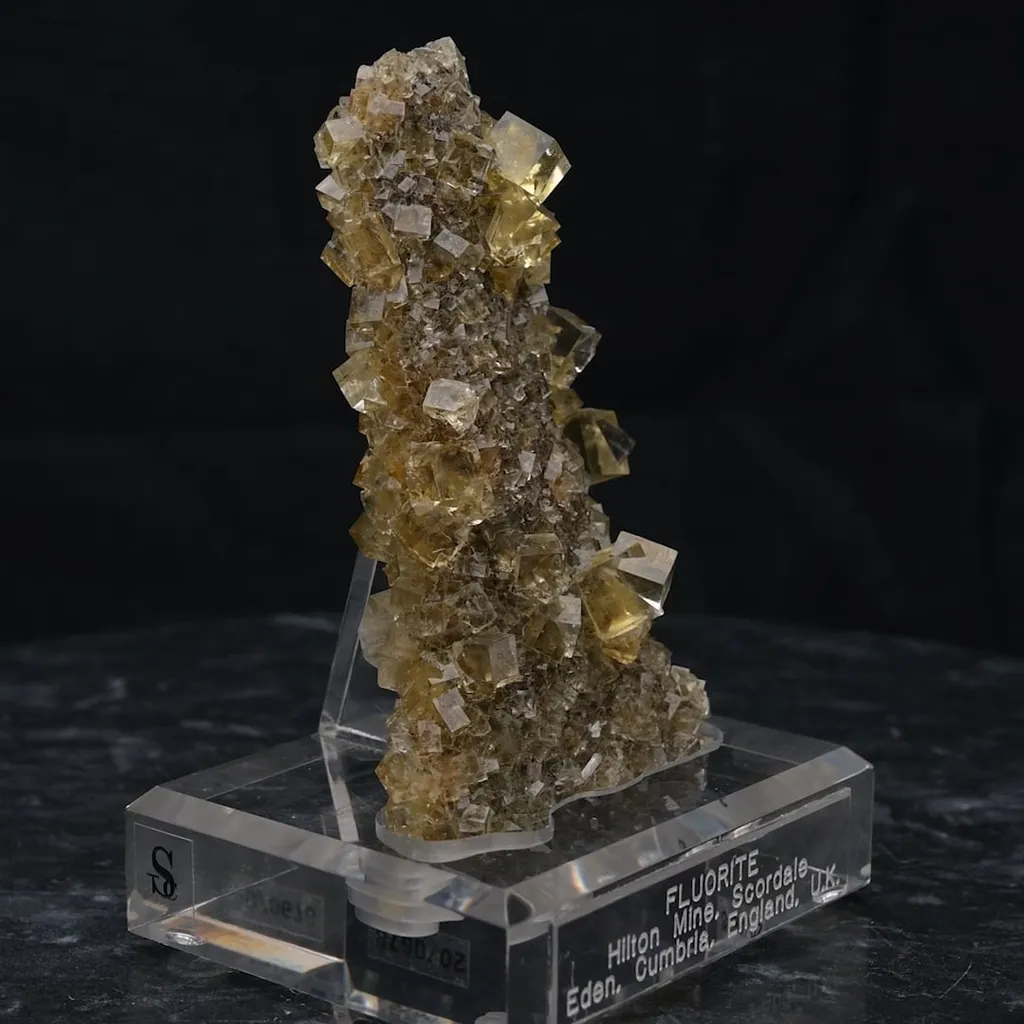 Fluorite - image 2