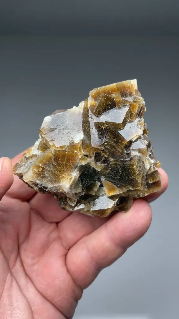 Fluorite - image 2