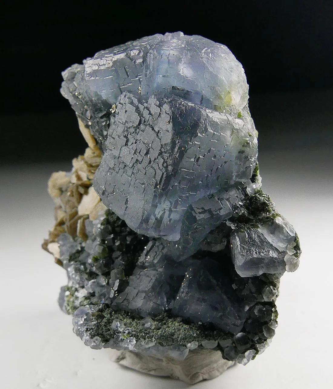 Fluorite - image 3