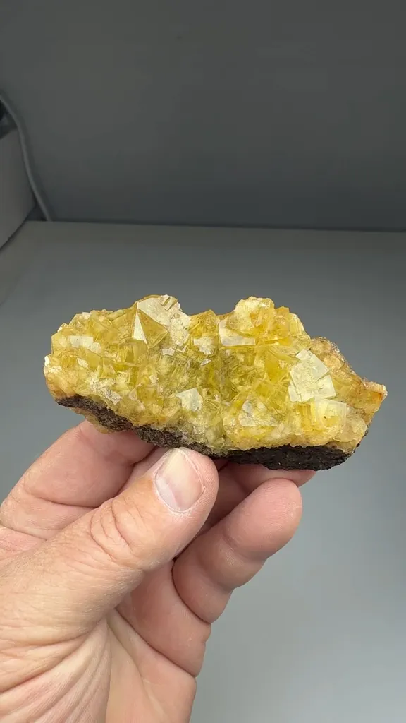 Fluorite - image 2