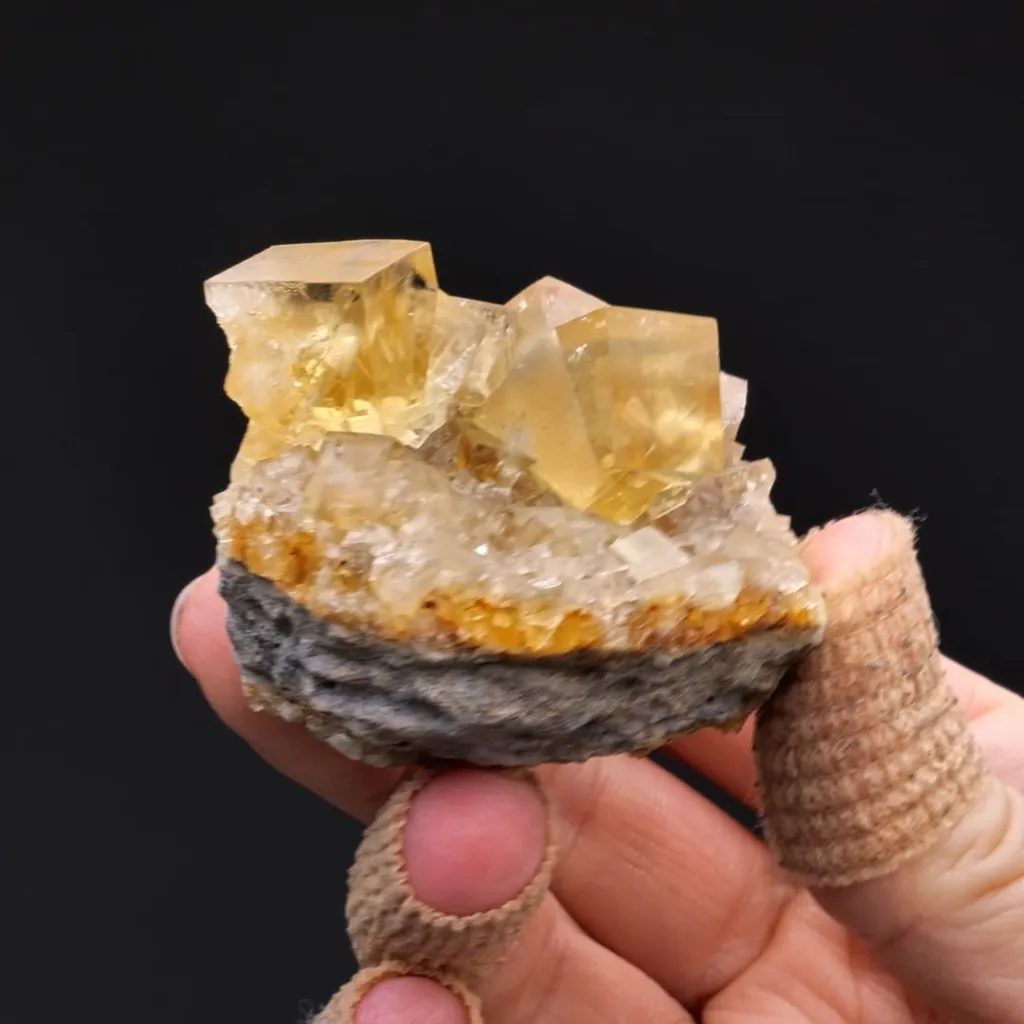 Fluorite - image 2