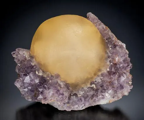 Fluorite, Amethyst image