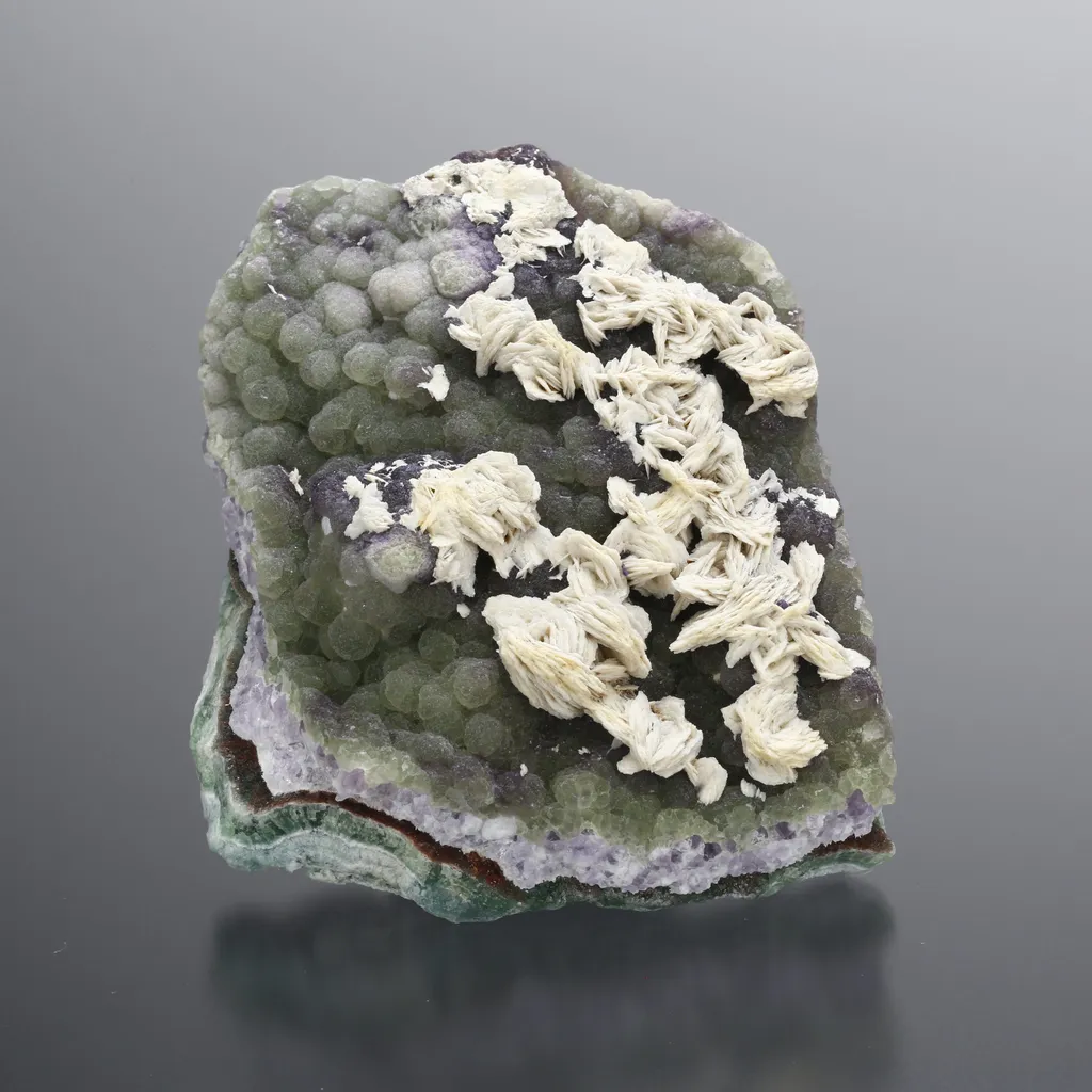 Fluorite Amethyst image