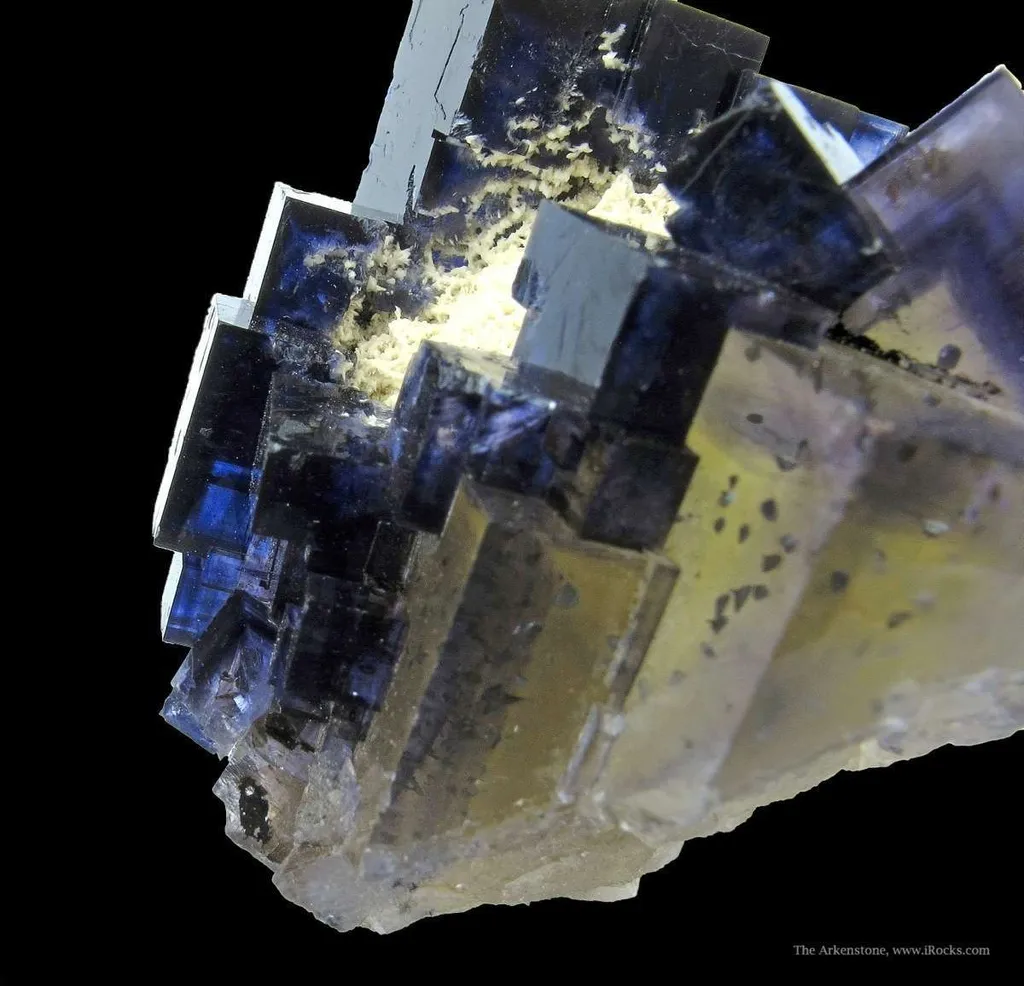 Fluorite and Baryte With Fluorite Overgrowth - image 5