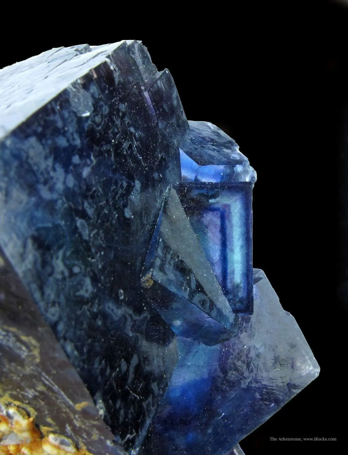 Fluorite and Calcite (Fluorescent) - image 4