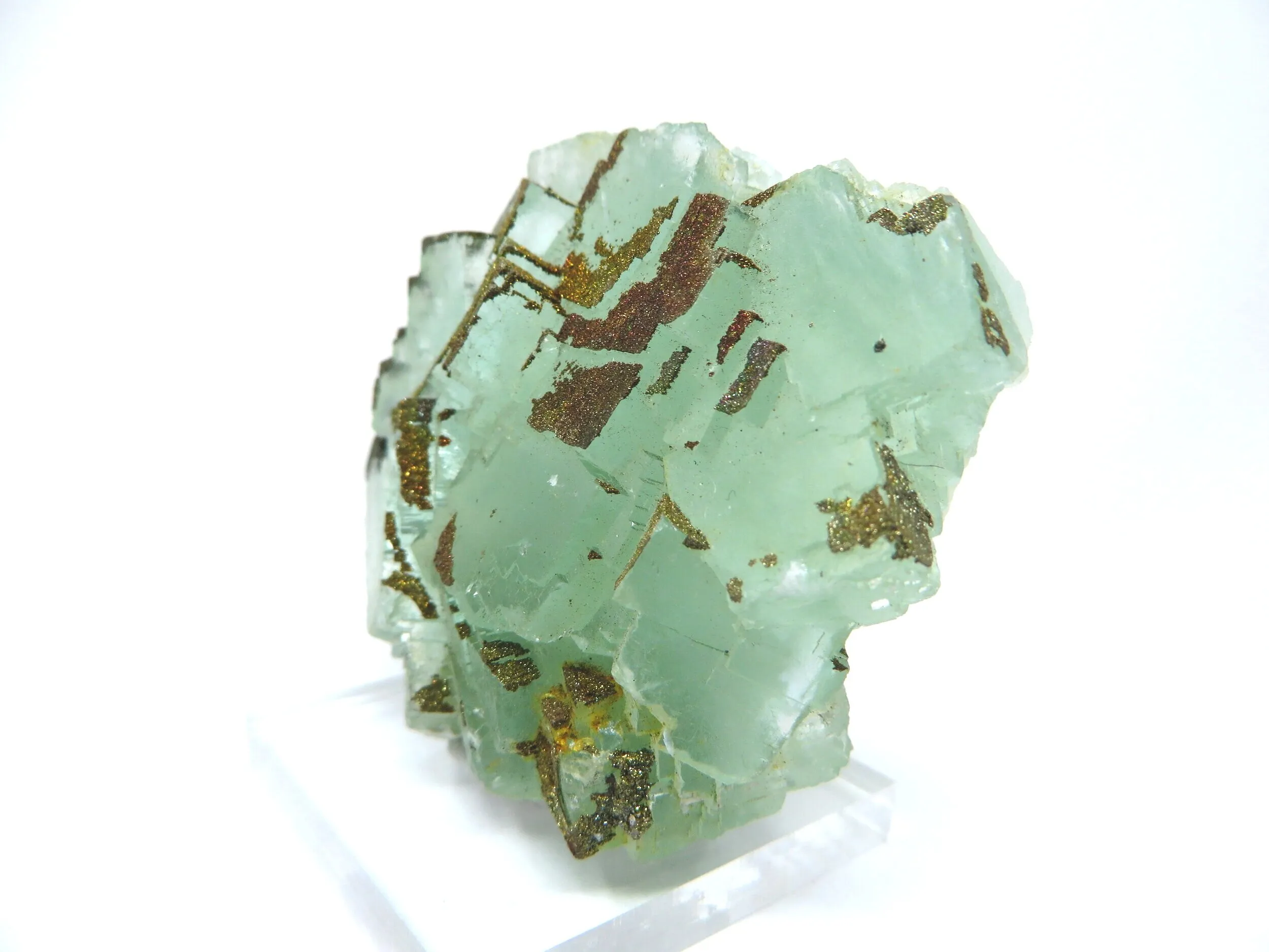 Fluorite and Chalcopyrite - image 3
