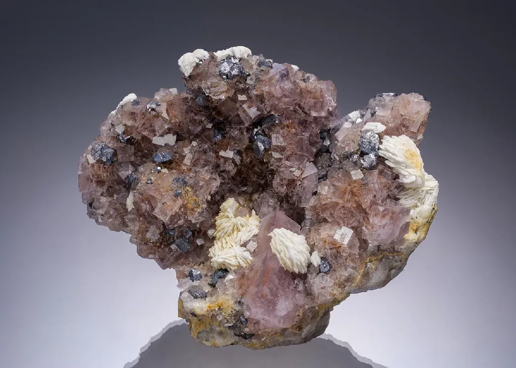 Fluorite and Galena with Baryte image