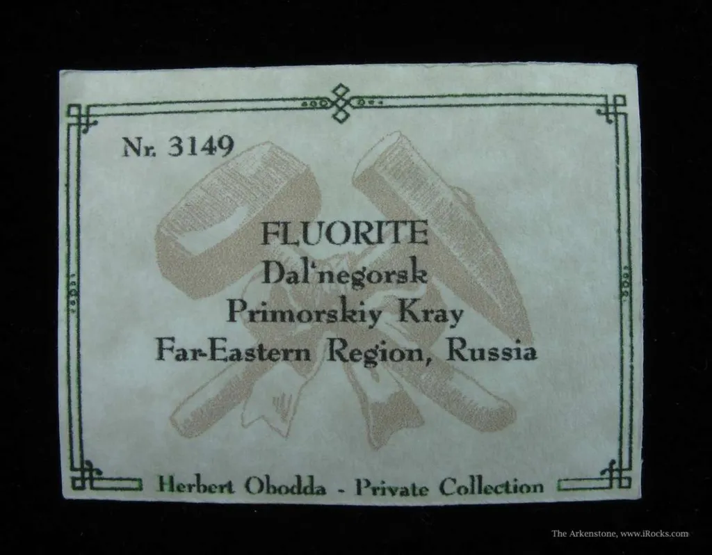 Fluorite and Quartz - image 6