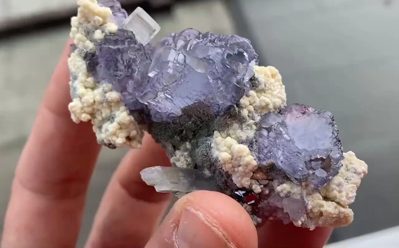 Fluorite and Quartz - image 7