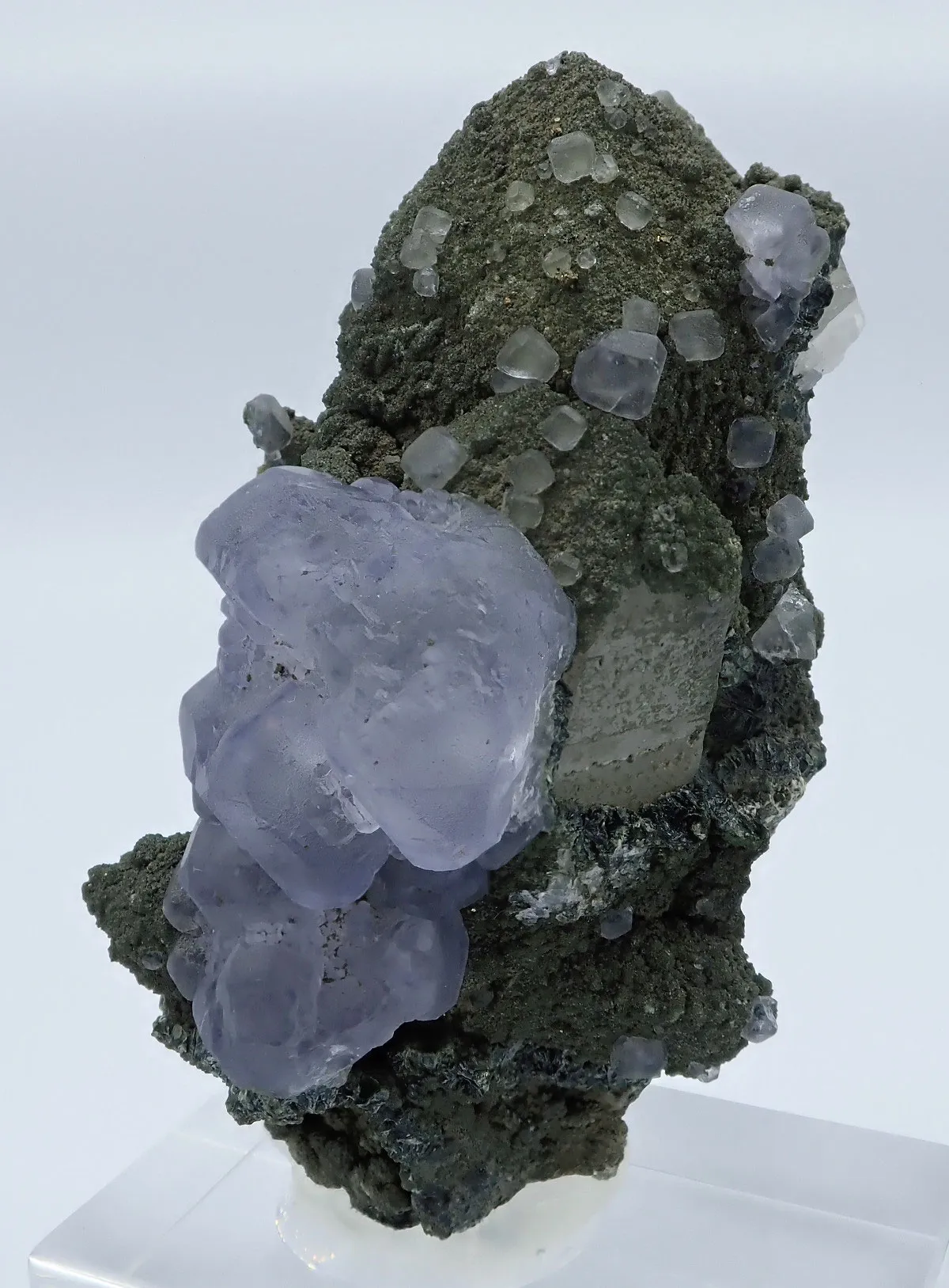 Fluorite and Quartz - image 4