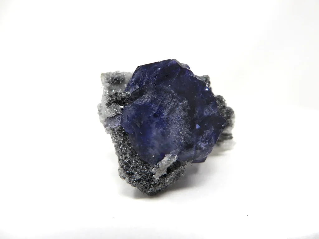 Fluorite and Quartz - image 3