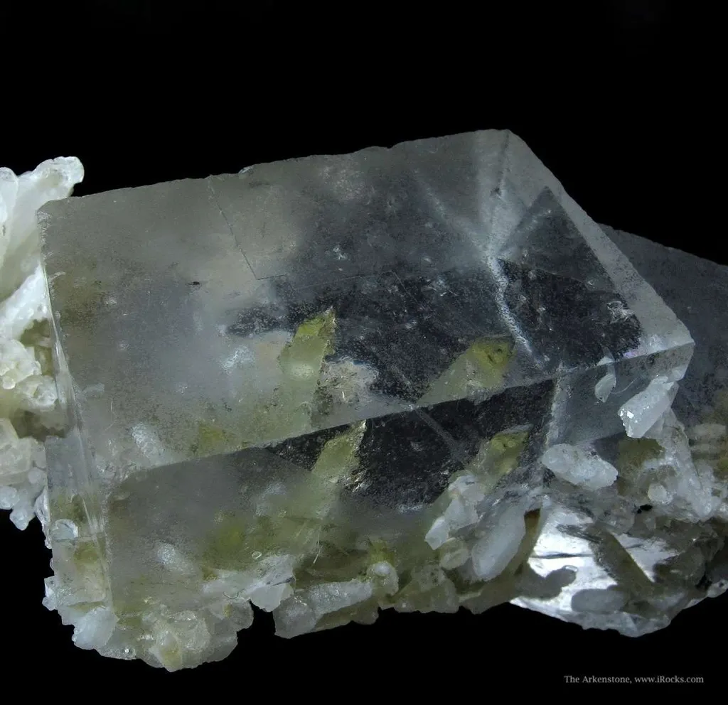 Fluorite and Quartz - image 4