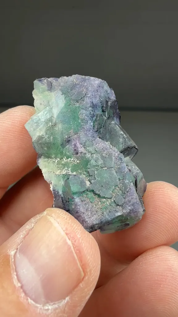 Fluorite - image 2