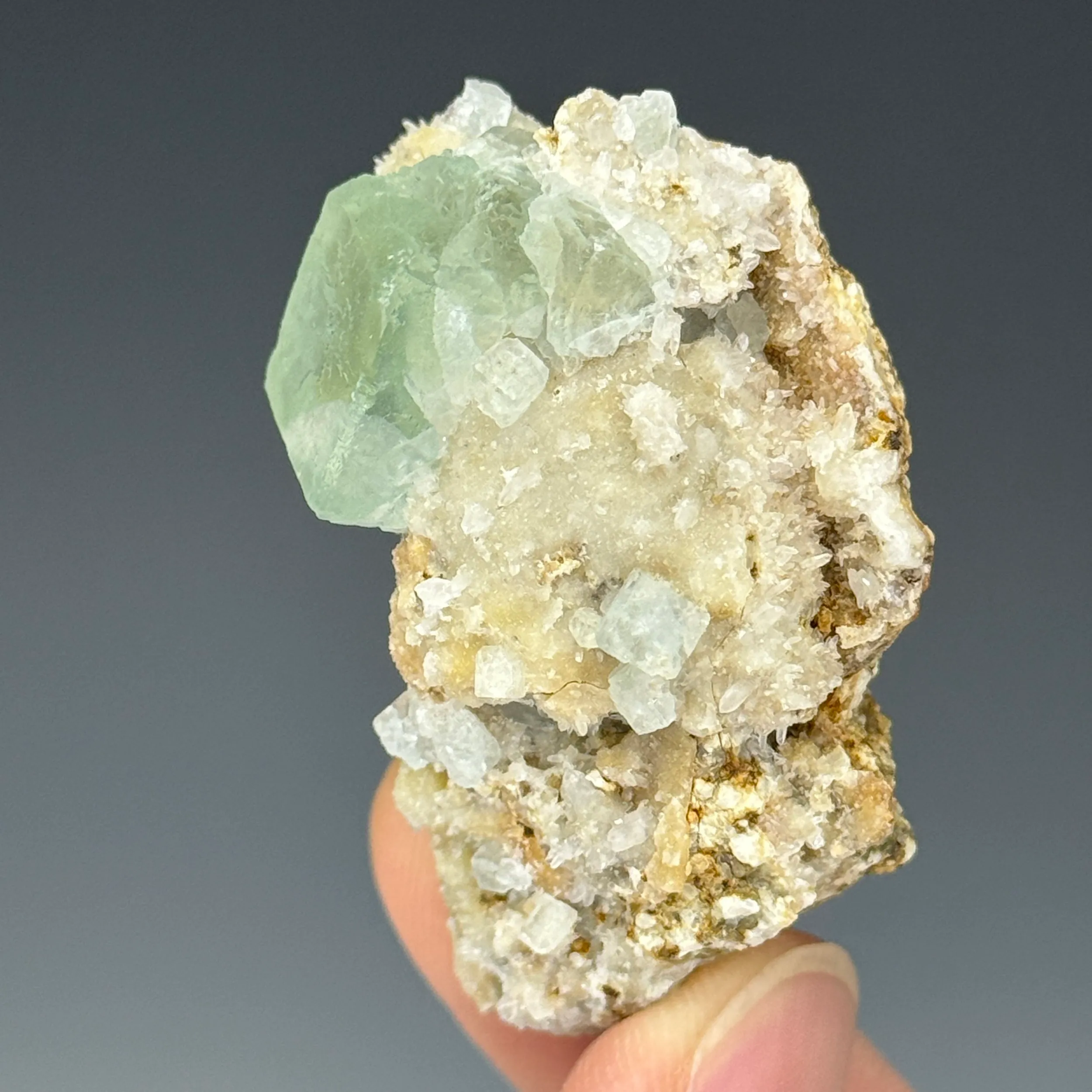 Fluorite - image 2