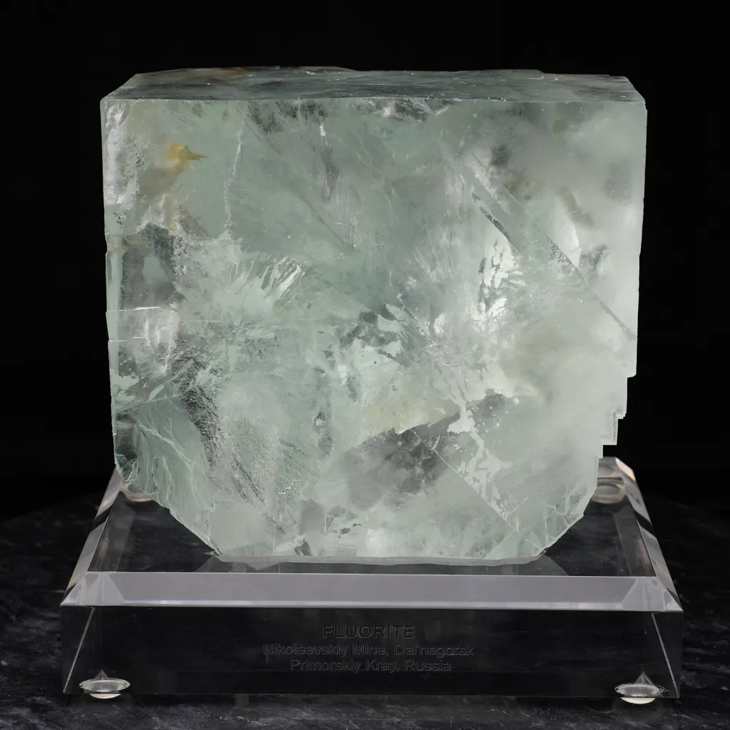 Fluorite image