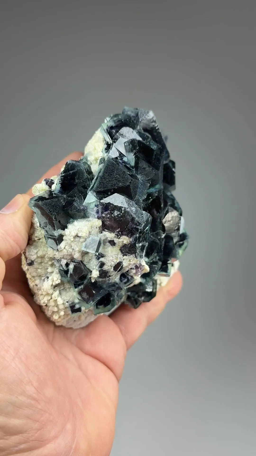 Fluorite - image 2