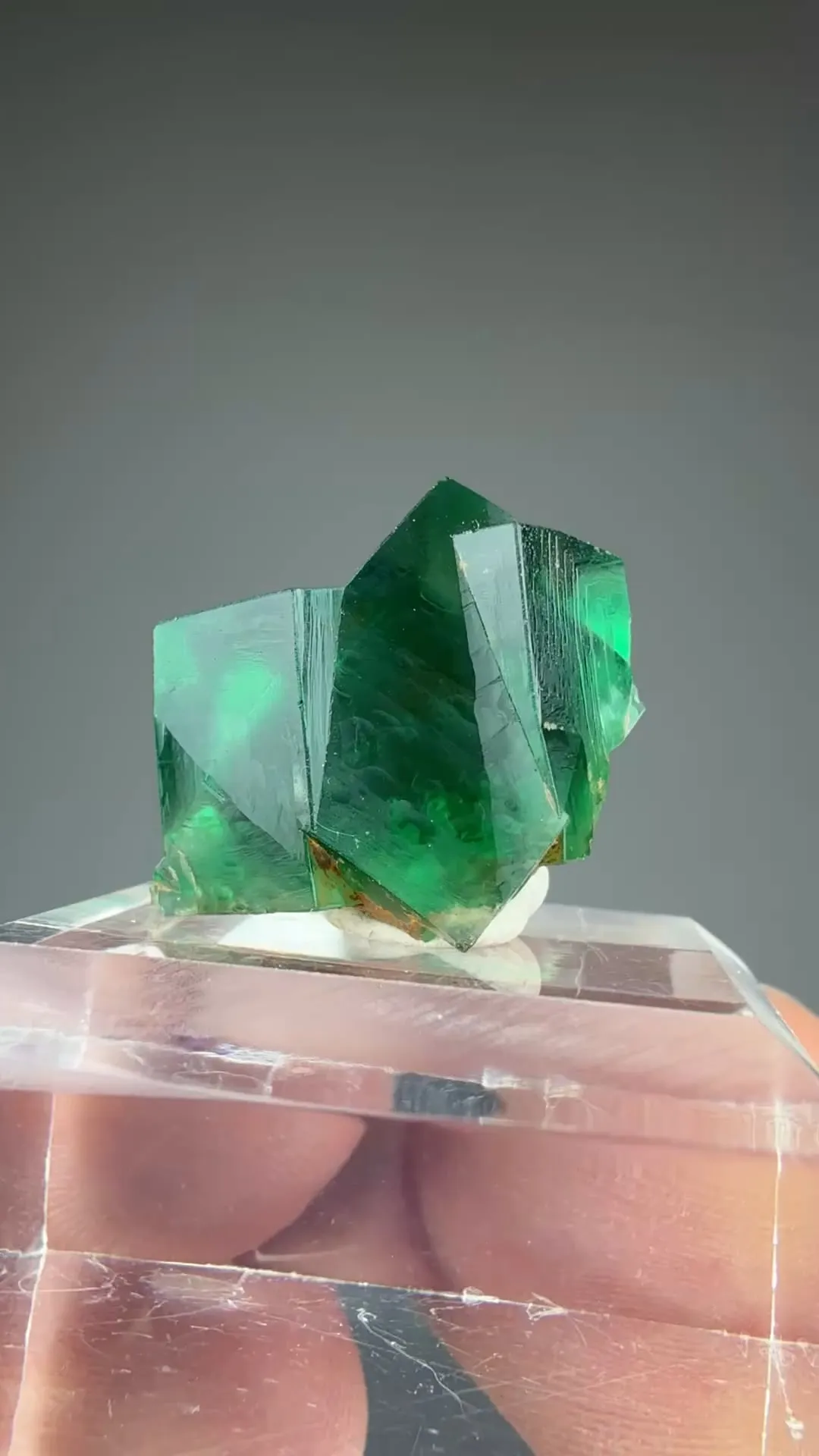 Fluorite - image 2
