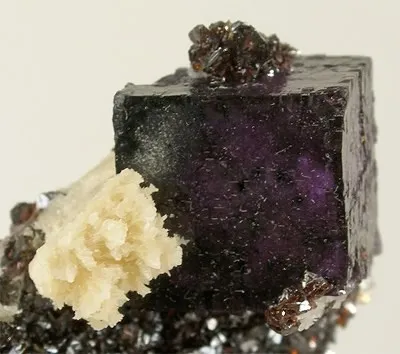 Fluorite, Baryte, Sphalerite, Dolomite - image 2