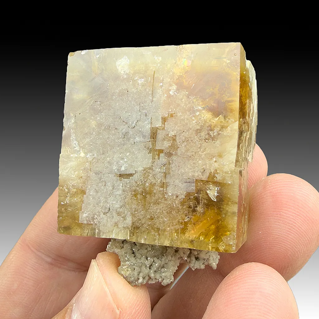 Fluorite image