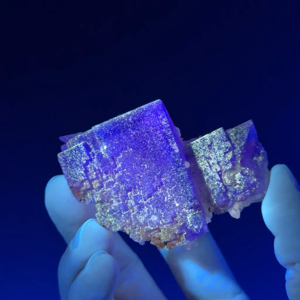 Fluorite - image 3
