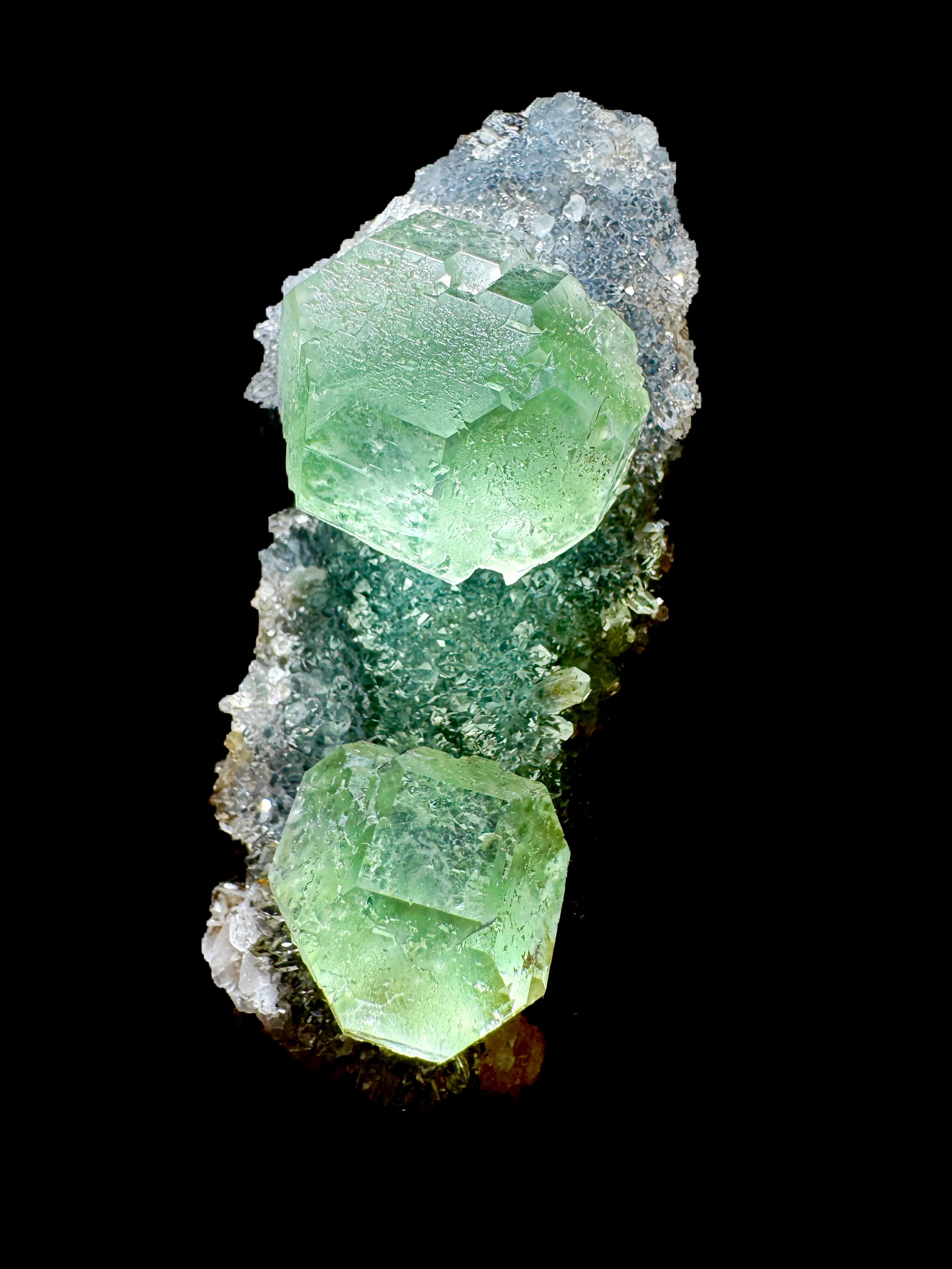 Fluorite - image 2