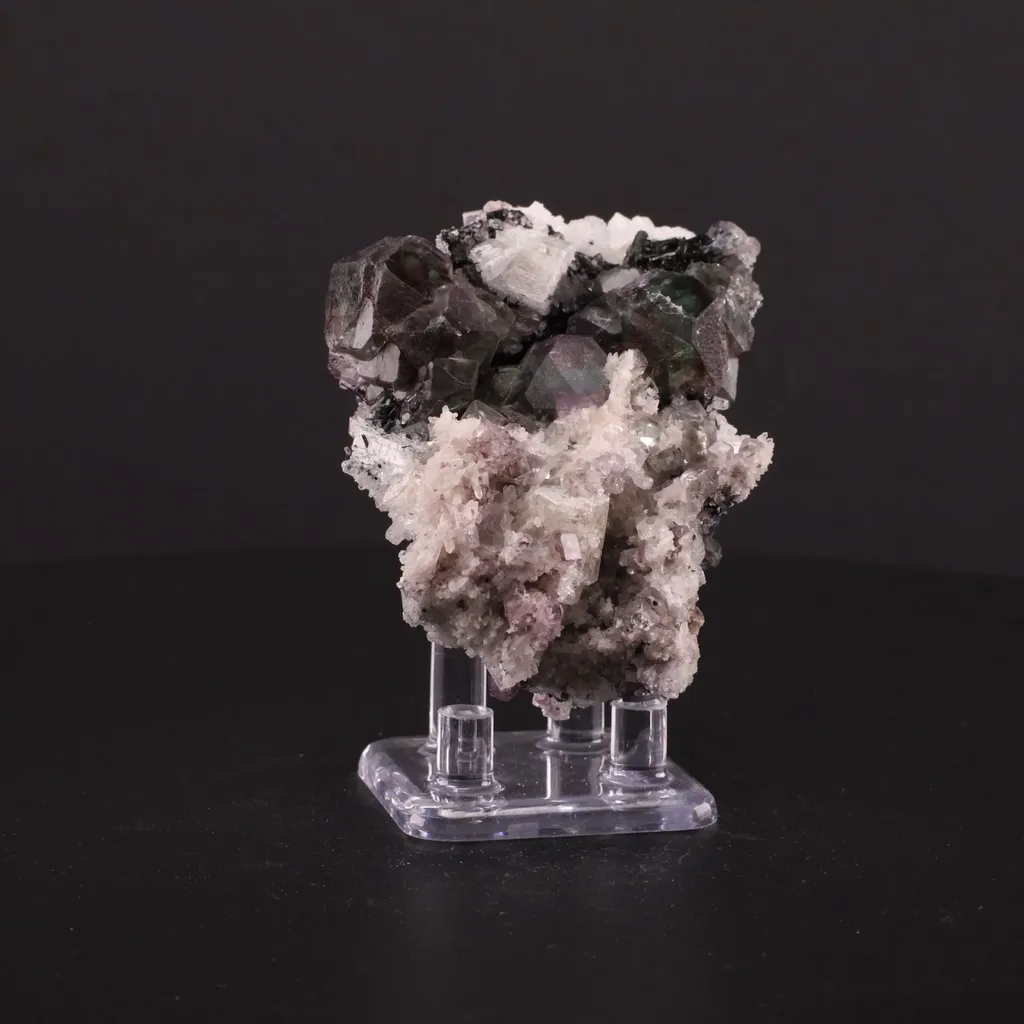 Fluorite Beryl v. Goshenite - image 2