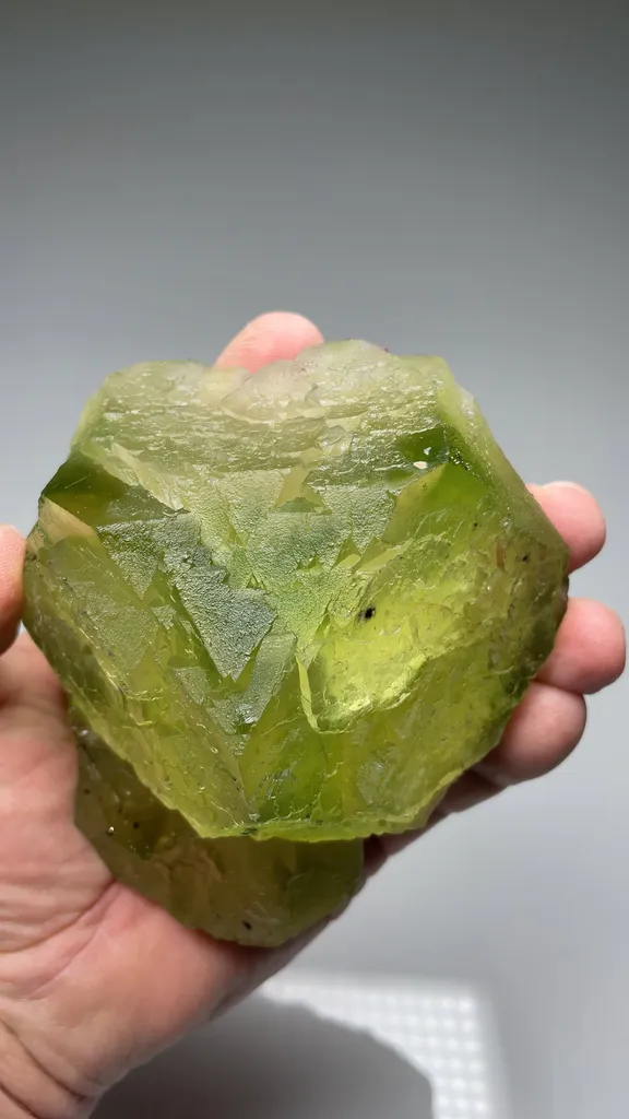 Fluorite - image 2