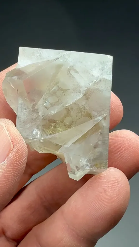 Fluorite - image 2