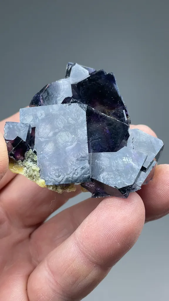 Fluorite - image 2