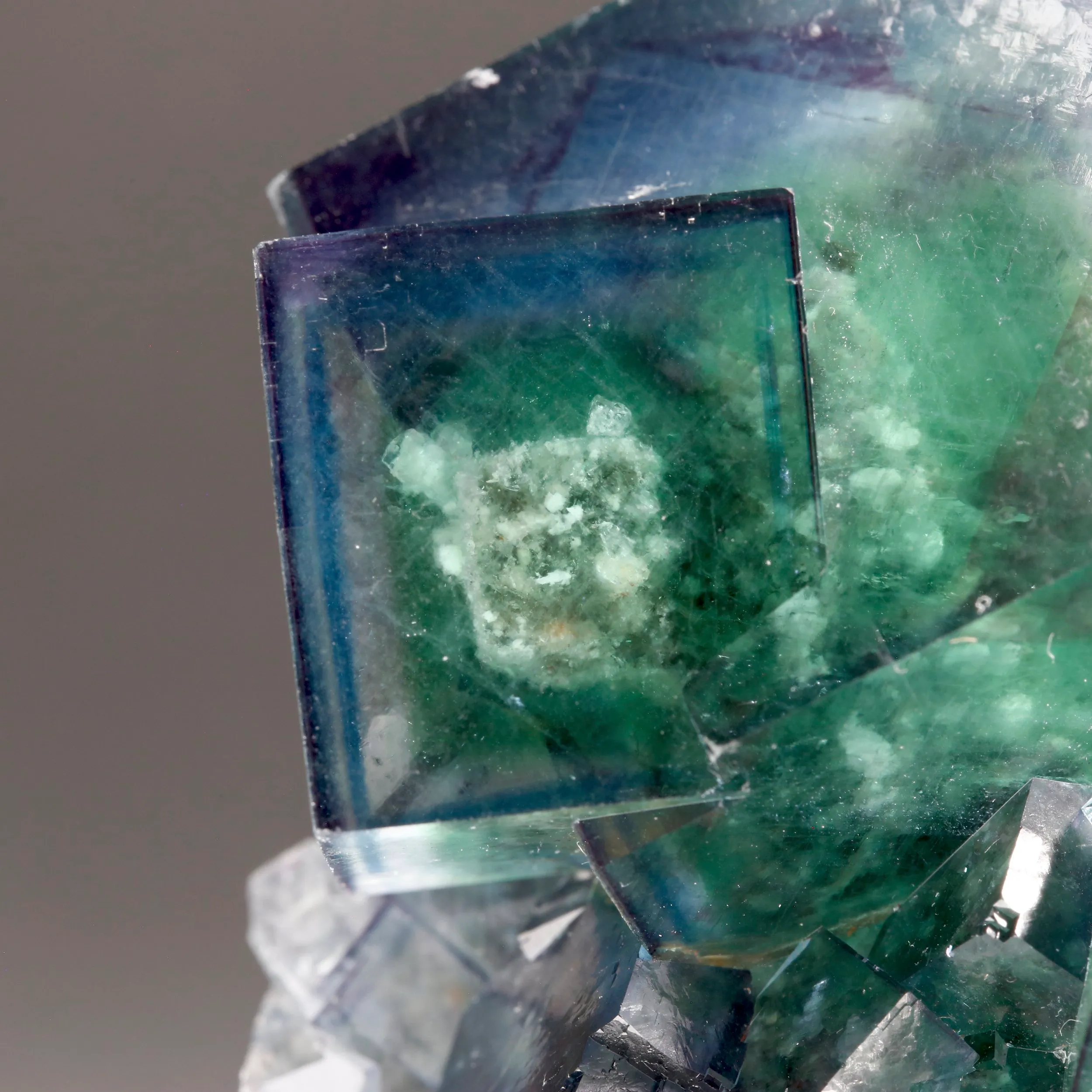 Fluorite - image 2
