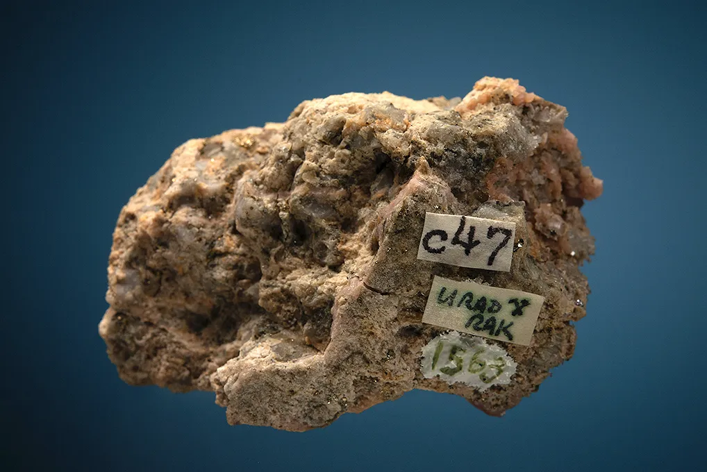Fluorite - image 3