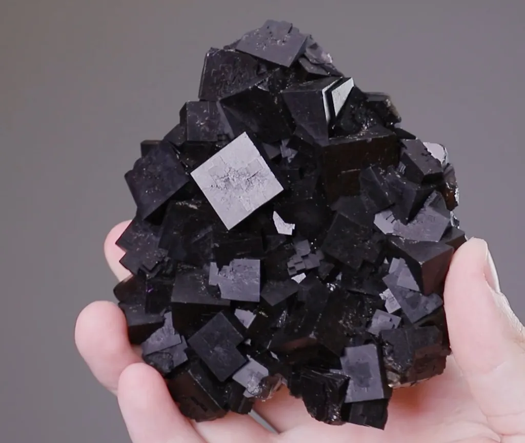 Fluorite - image 2