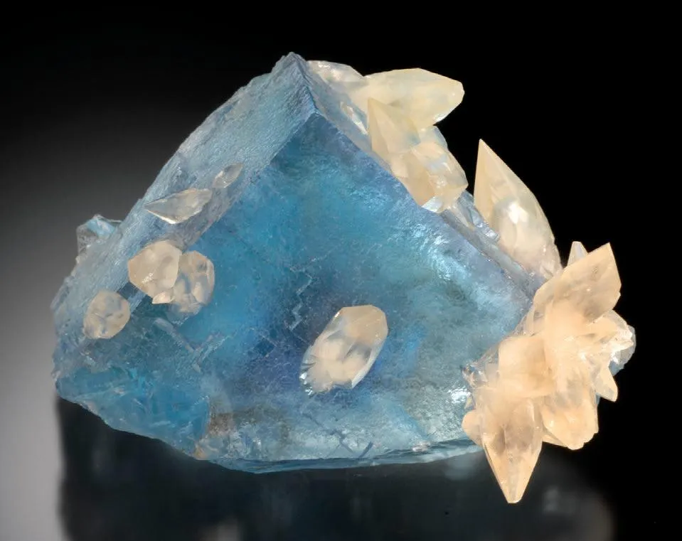 Fluorite, Calcite image