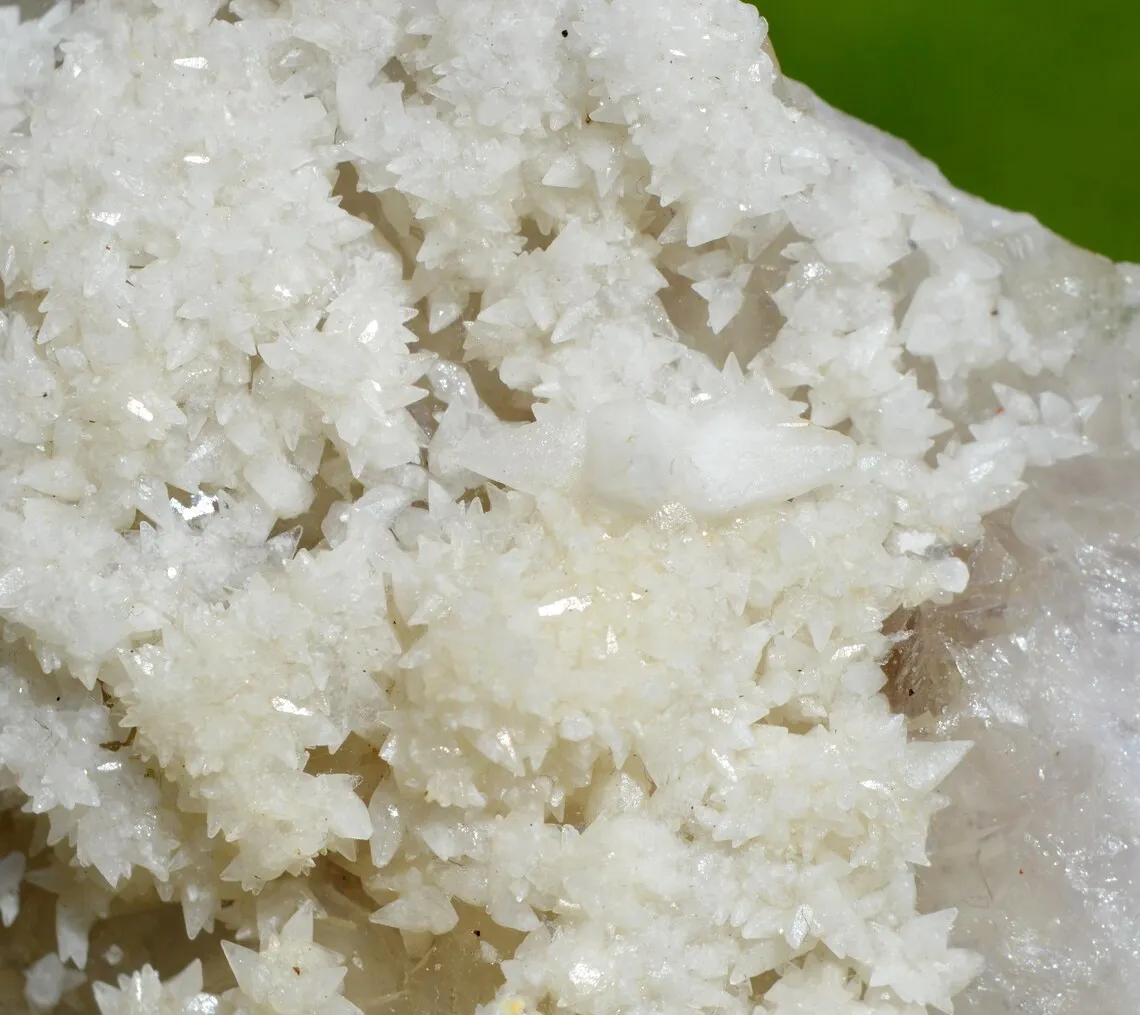 Fluorite & Calcite 435 grams - Fontsante Mine, Tanneron, Var, France - image 4