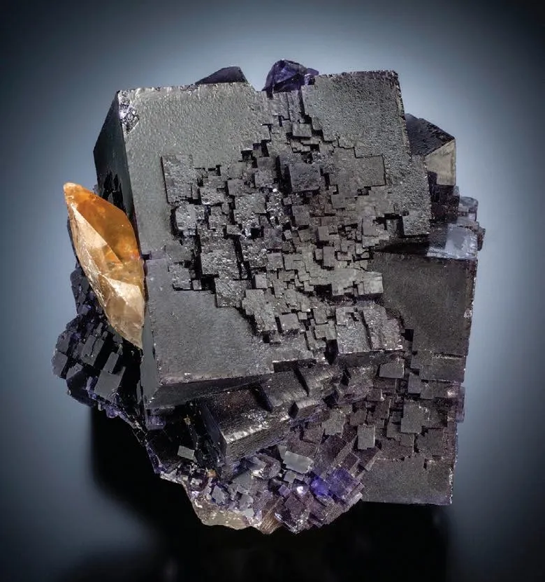 Fluorite, Calcite image