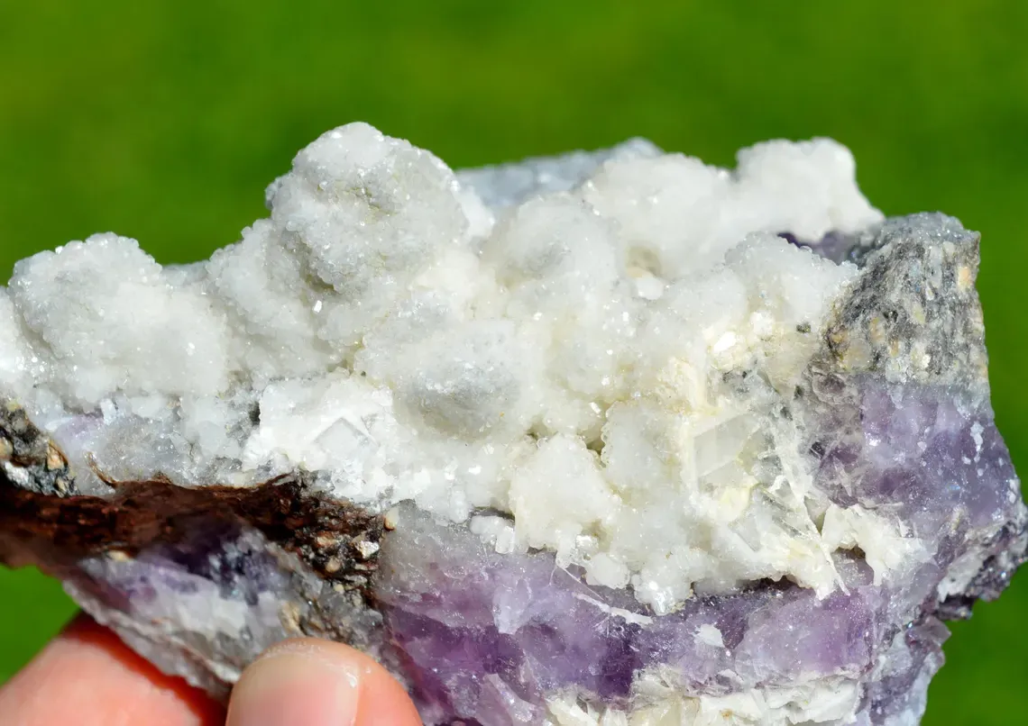 Fluorite & Calcite Barite 325 grams - Fontsante Mine, Tanneron, Var, France - image 5