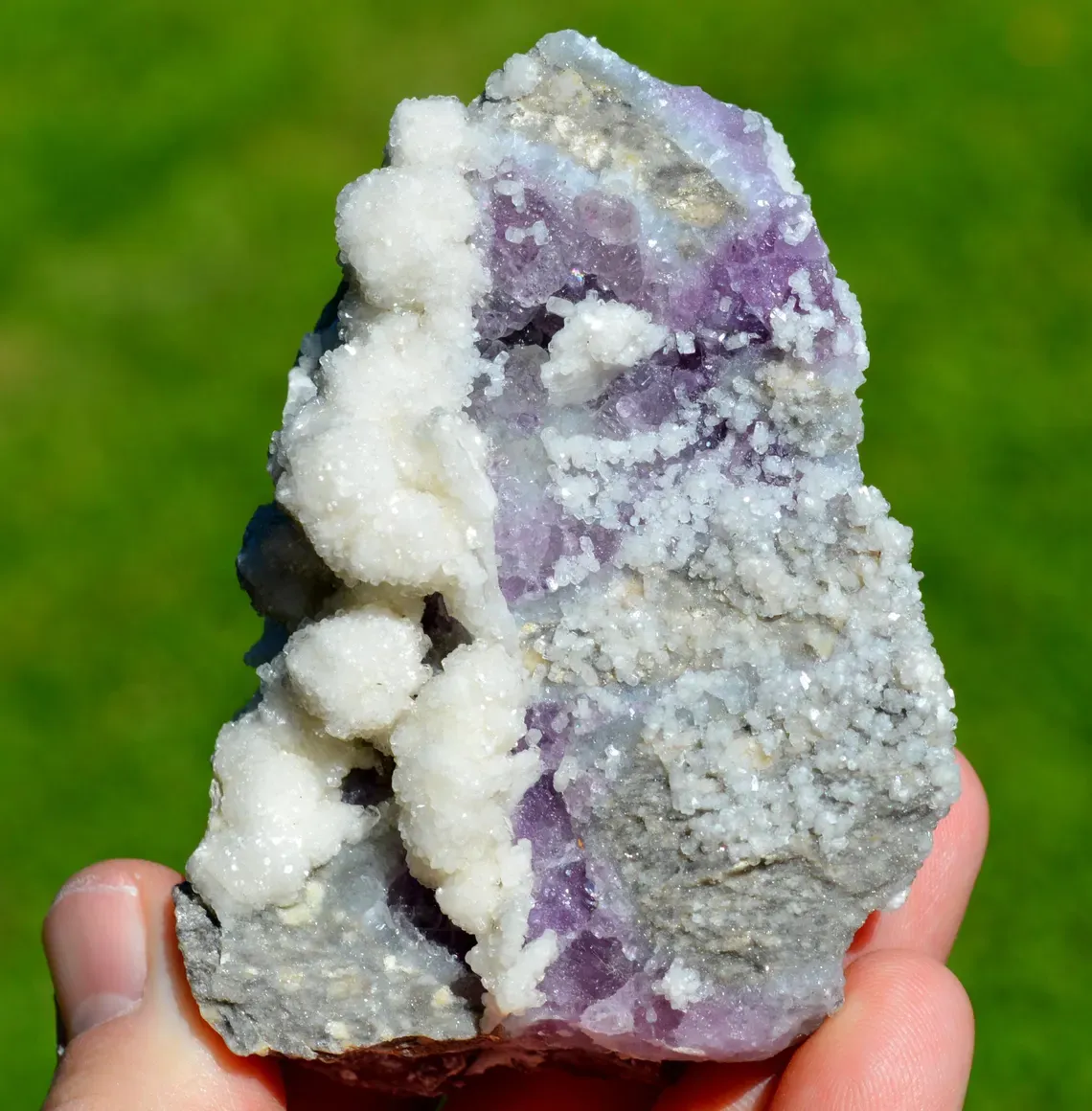 Fluorite & Calcite Barite 325 grams - Fontsante Mine, Tanneron, Var, France - image 3