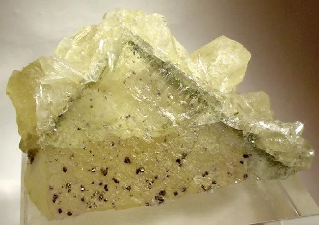 Fluorite, Calcite, Chalcopyrite image