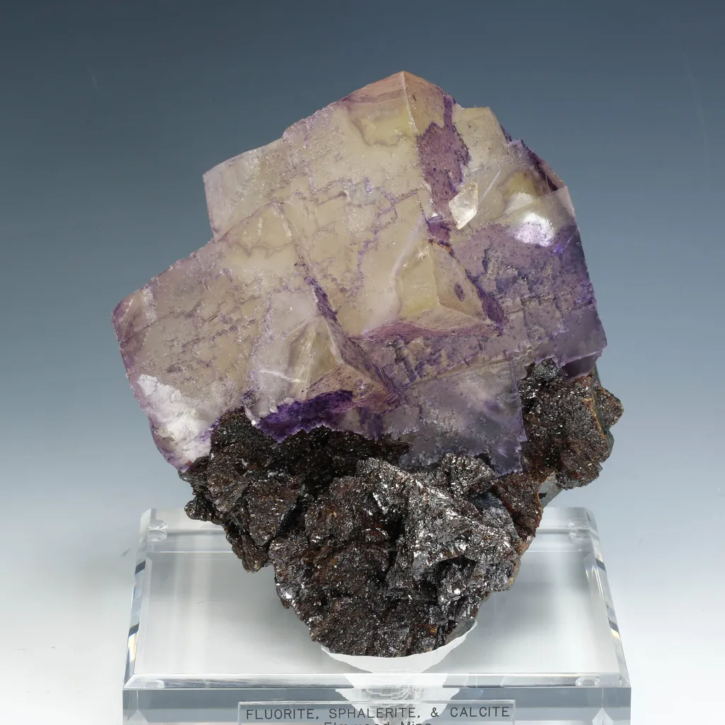 Fluorite, Calcite, Elmwood Mine, Carthage, Smith Co, Tennessee, USA image