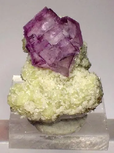 Fluorite, Calcite, Muscovite image