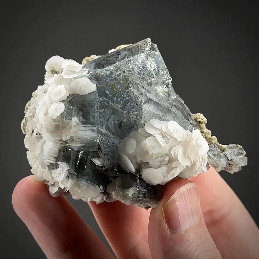 Fluorite, Calcite, Muscovite image