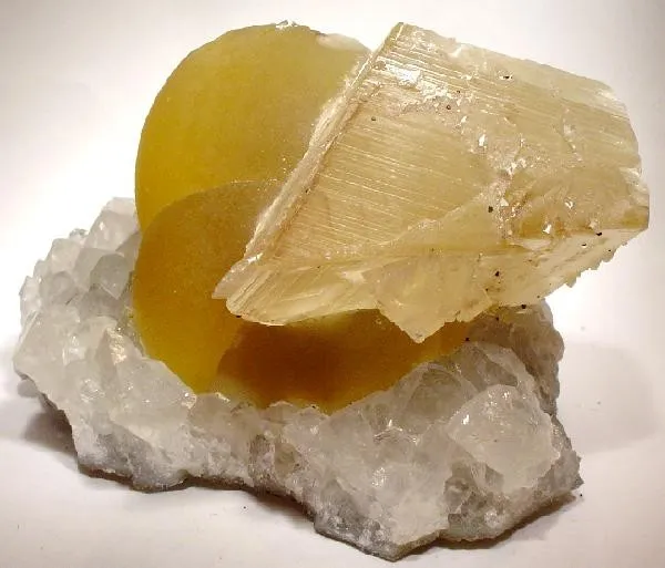Fluorite, Calcite, Quartz image