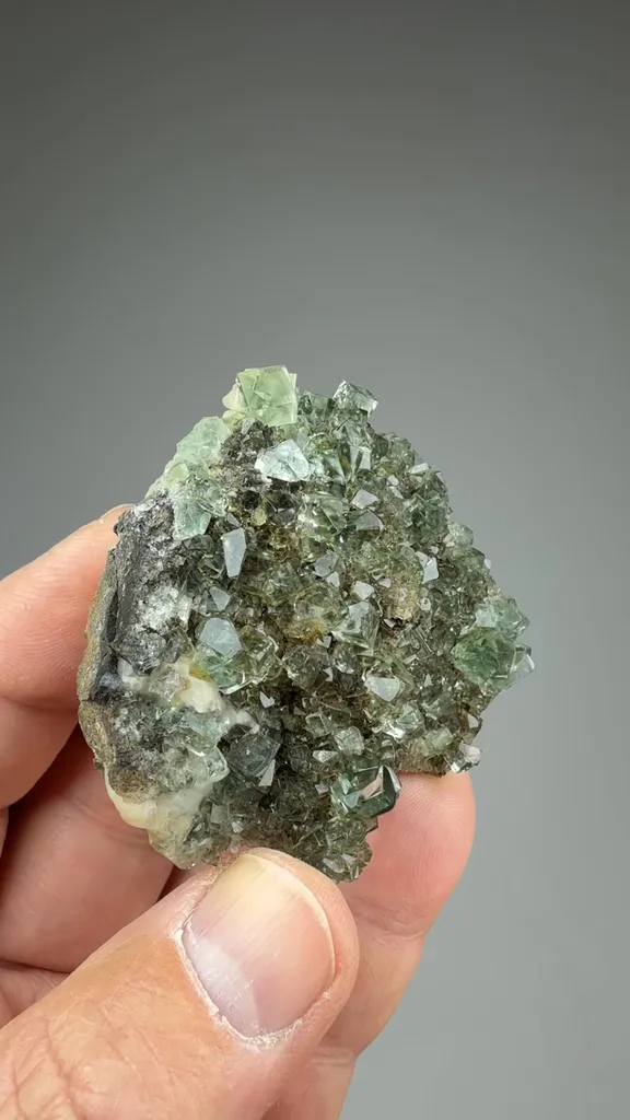 Fluorite - image 2
