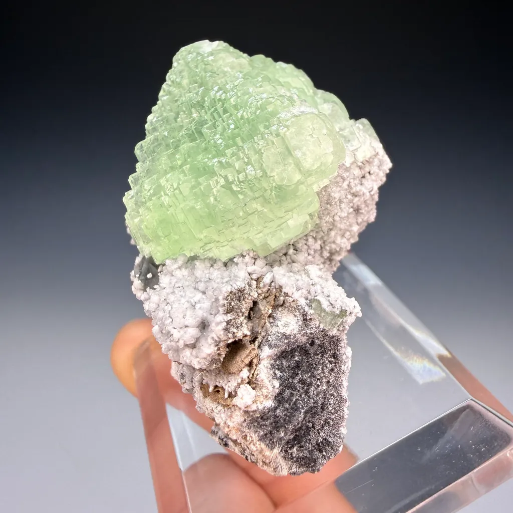 Fluorite - image 2