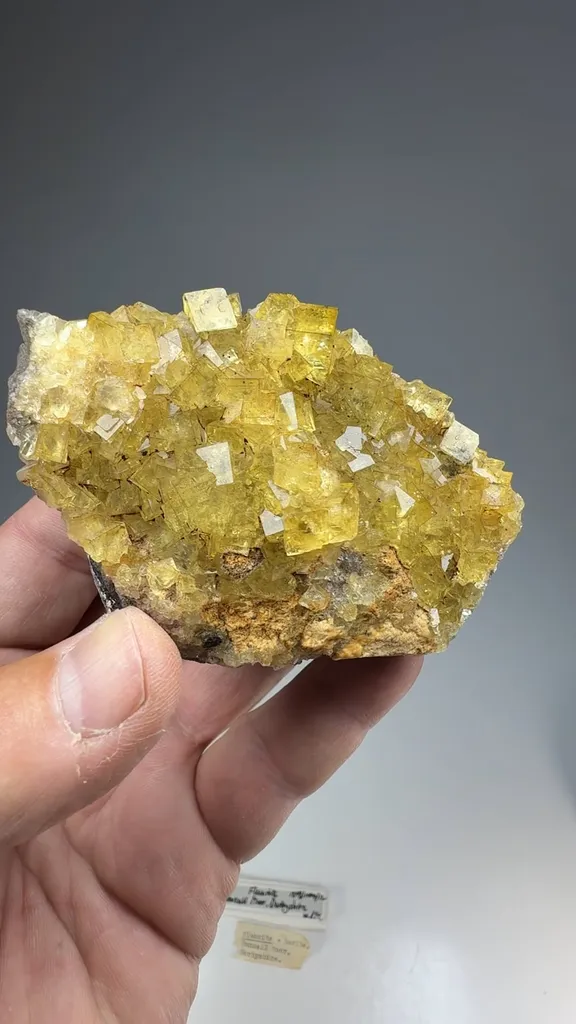 Fluorite - image 2