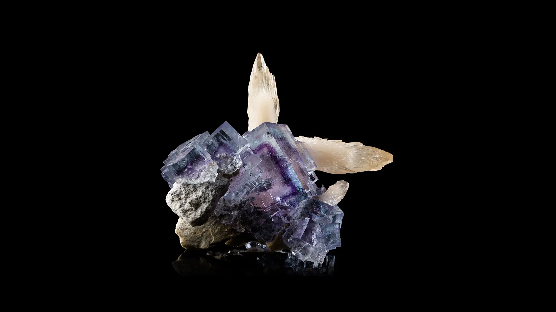 Fluorite - image 1