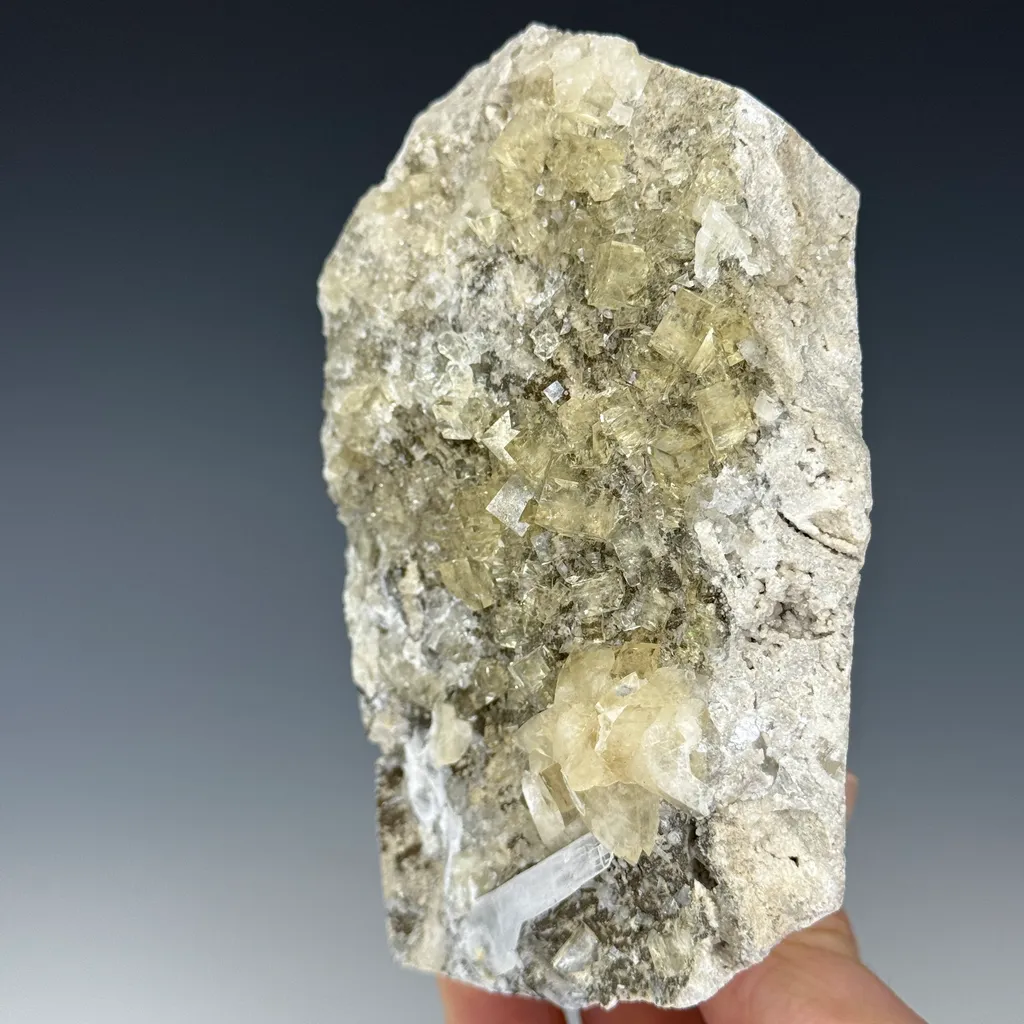 Fluorite - image 2