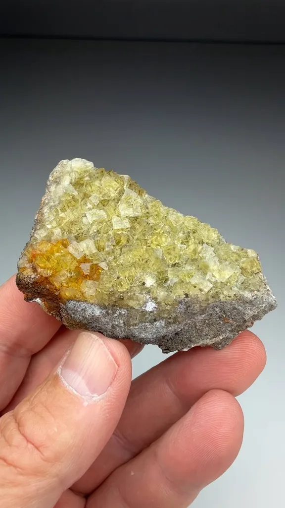 Fluorite - image 2